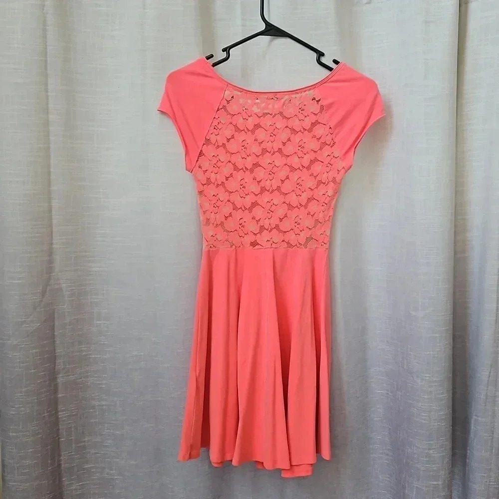 HOLLISTER DRESS - Picture 4 of 5